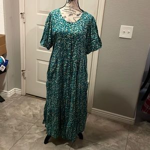 Old Navy Dress new with tags